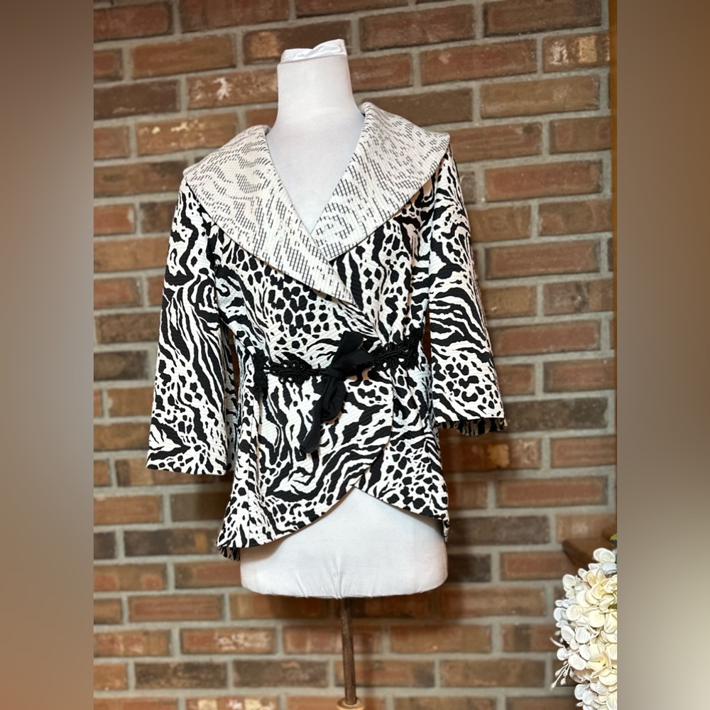 Paola Poggi Size 36white & Black Jacket Lace Ribbon Belt-Italian Made